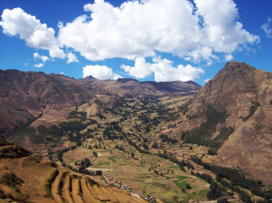 Sacred_Valley_of_the_Incas_by_toneloperu